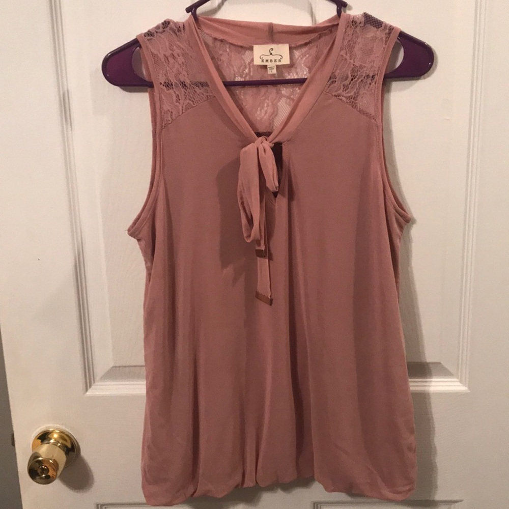 Pink tank